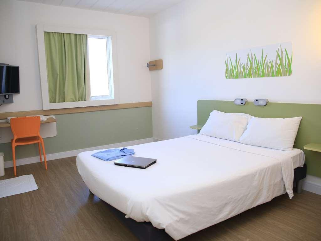 Ibis Budget Piracicaba Exterior photo